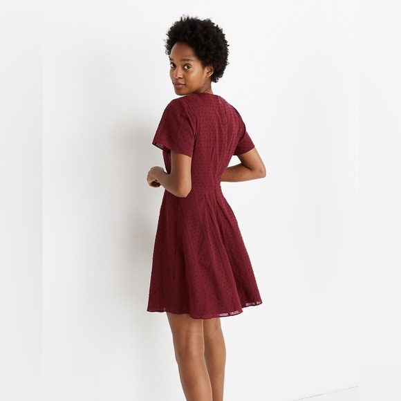 Madewell Button-Front Swing Dress in Swiss Dot - Picture 3 of 14